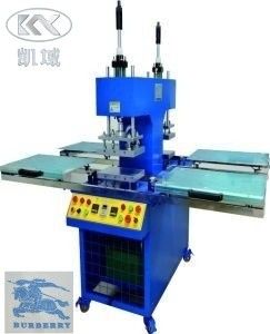 İyi bir fiyat. OEM T-shirt Embossing Machine For Clothing Garment Label Pressing (Gözlük Etiketi Baskı için OEM Tişört Rezolama Makinesi) çevrimiçi