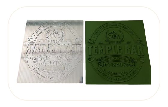 İyi bir fiyat. Giyim Etiketleri için Özel Silikon Kauçuk Kalıp Çıkartma Mürekkep Damgası çevrimiçi