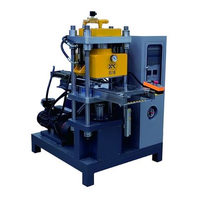 İyi bir fiyat. Profesyonel ve Yüksek Performanslı Silikon Etiket Makinesi İş Elbisesi Üretimi İçin Kauçuk Etiket Yapma Makinesi çevrimiçi