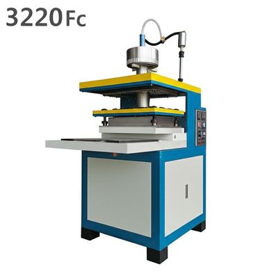 İyi bir fiyat. Silicone Embossing Machine with Precise Temperature Control 0C-300C Range 320kg Weight çevrimiçi